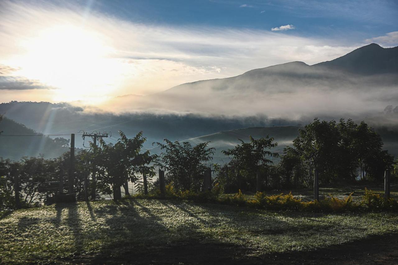 Pousada Pedra Da Mina Паса-Куатру Экстерьер фото